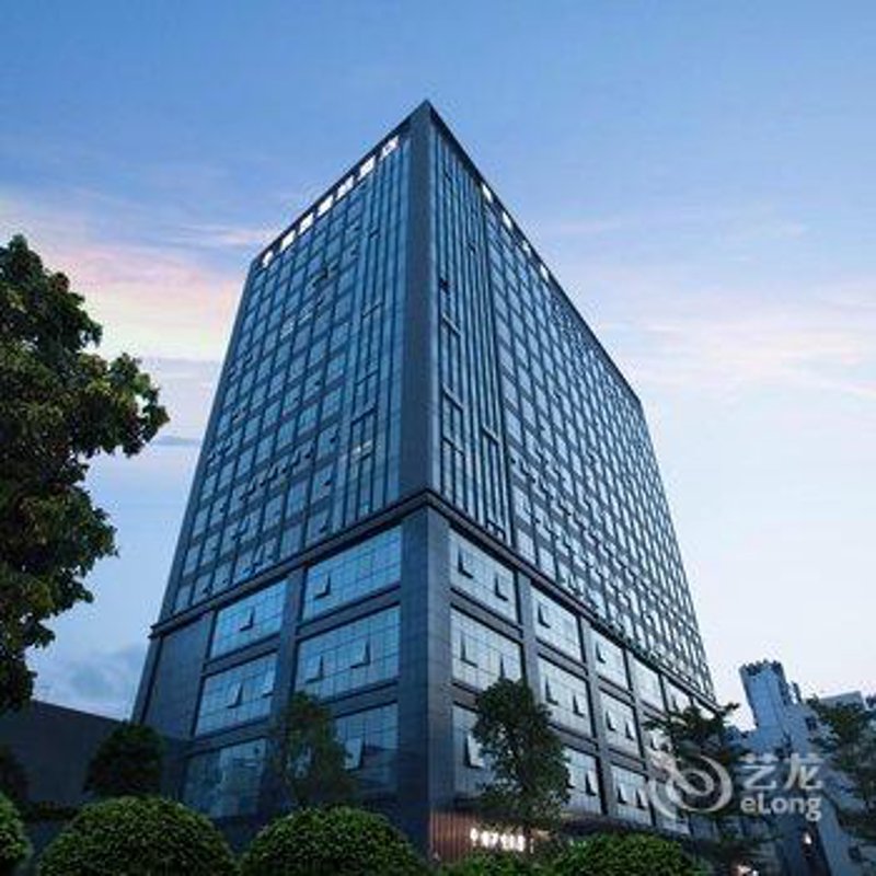 探秘深圳戴斯酒店:城中典范演绎高端商务旅行梦想